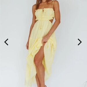 Selfie Leslie Yellow Maxi Dress